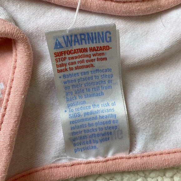 SwaddleMe Velcro Baby Swaddle (Pink/White) - Picture 7 of 16